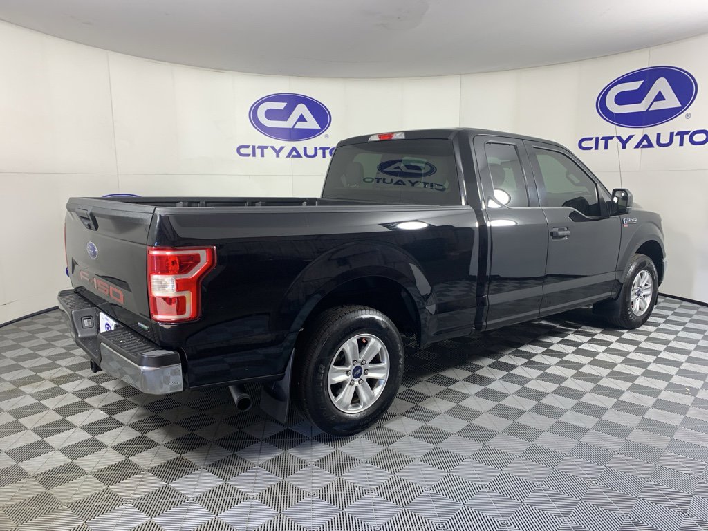 Used 2018 Ford F150 XLT image 3