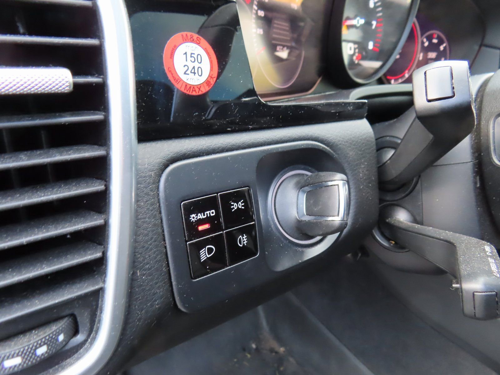 Used 2021 Porsche Cayenne Coupe image 13