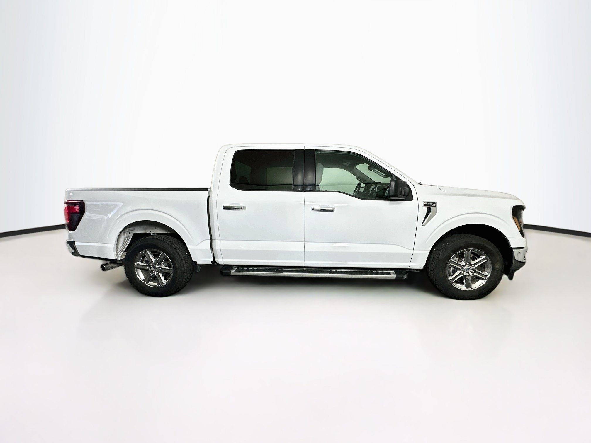 Used 2025 Ford F150 XLT w/ Equipment Group 301A Standard RWD image 10