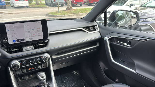 Used 2024 Toyota RAV4 XSE AWD/4WD image 16