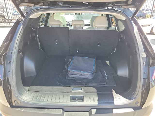 Used 2023 Hyundai Tucson Limited AWD/4WD image 29