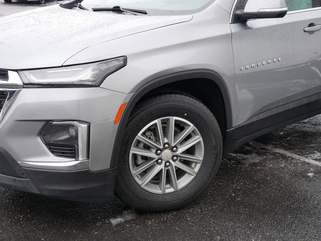 Used 2023 Chevrolet Traverse LT image 27