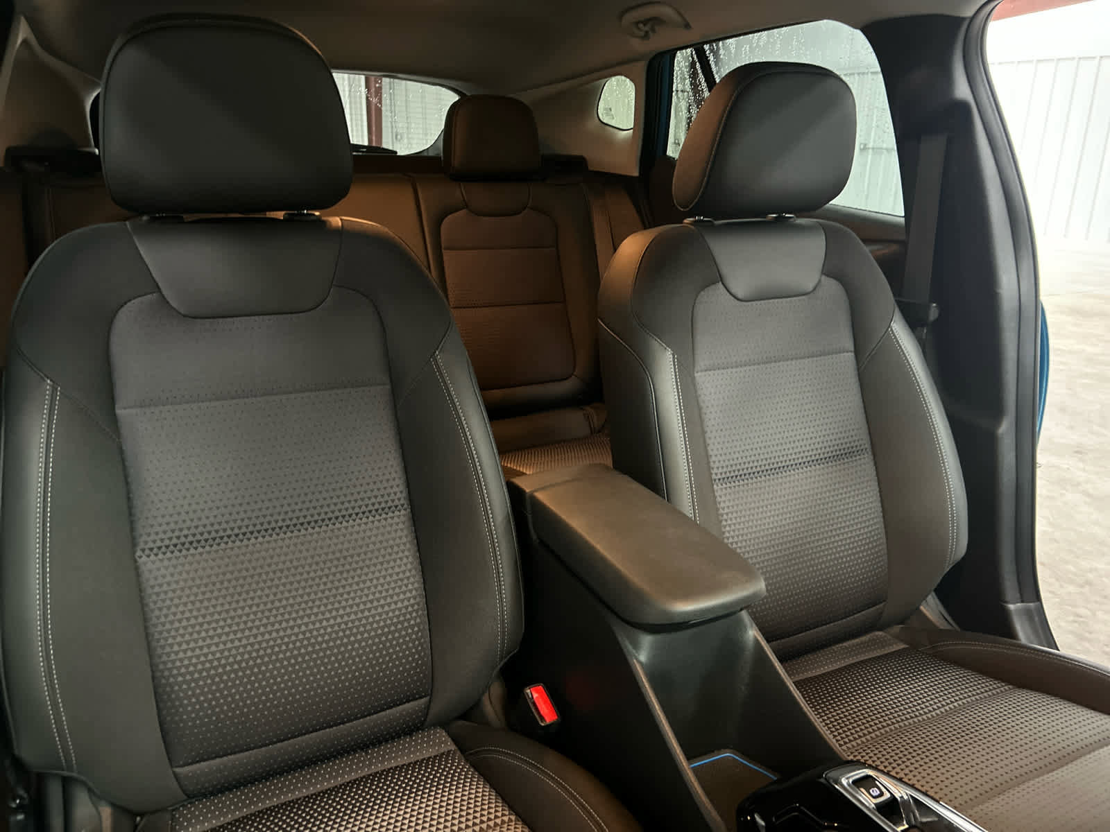 Used 2025 Chevrolet Trax LT w/ Driver Confidence Package image 27