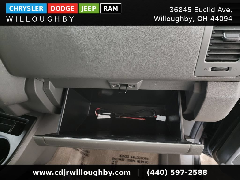 Used 2016 Nissan NV 3500 SL RWD image 32