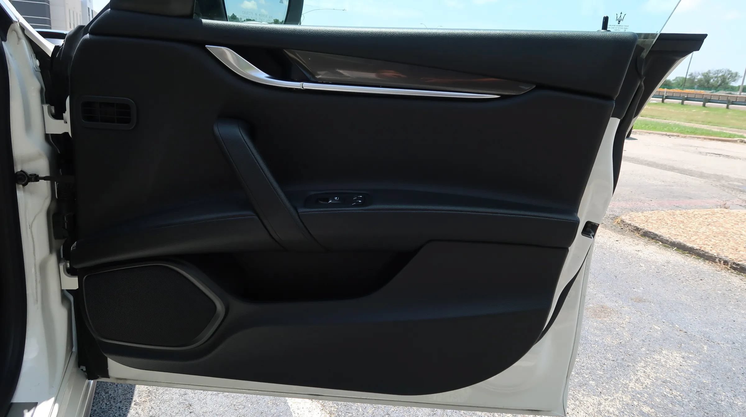 Used 2020 Maserati Ghibli RWD image 29