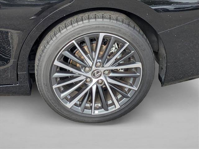 Used 2025 Lexus ES 300h w/ Premium Package FWD image 22