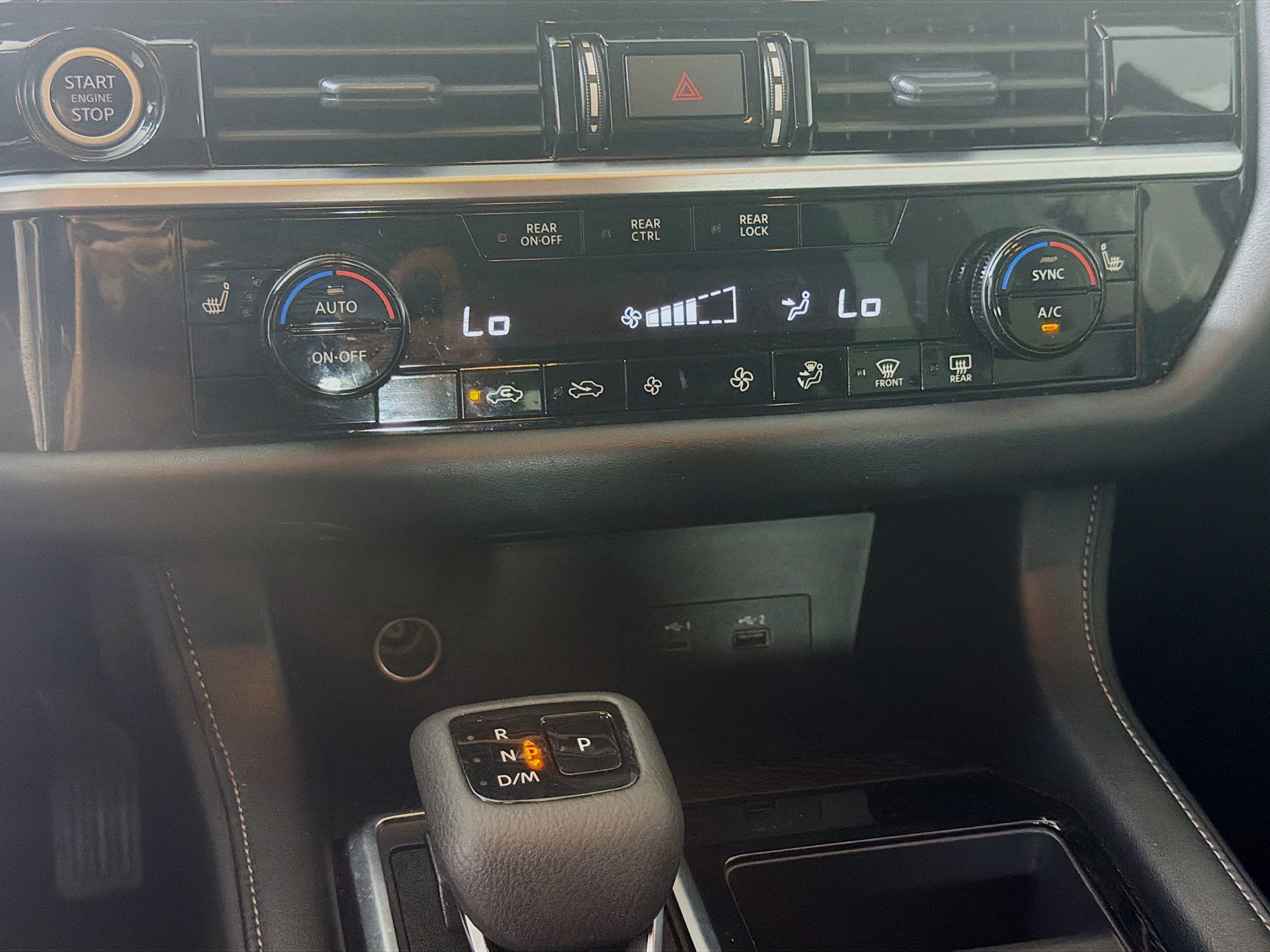Used 2024 Nissan Pathfinder SV FWD image 22