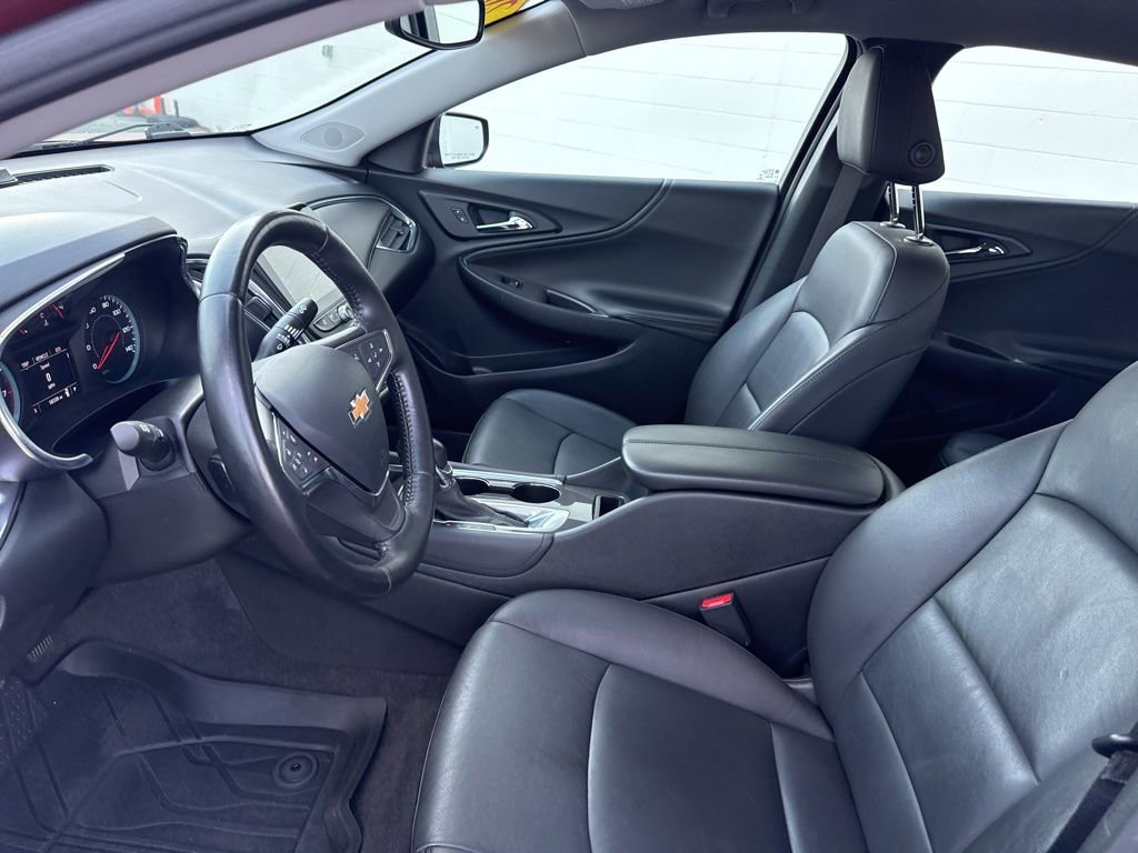 Used 2021 Chevrolet Malibu LT w/ Leather Package image 20