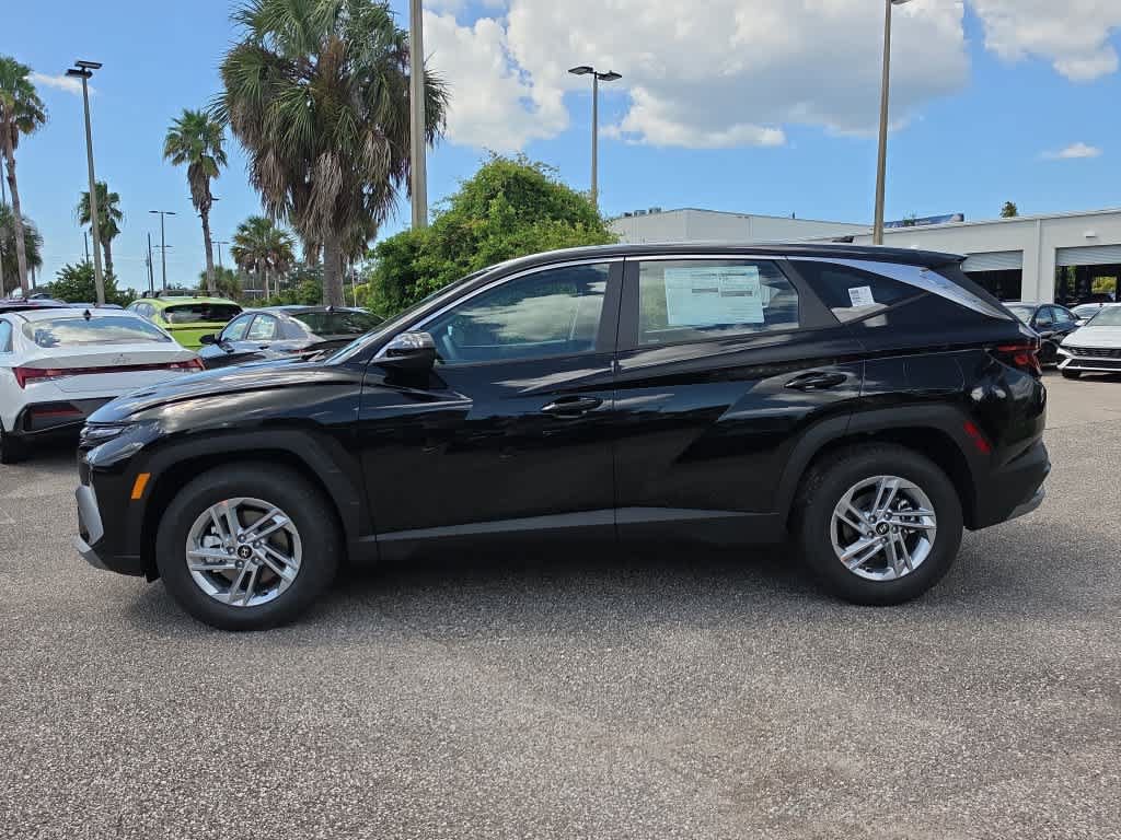 New 2026 Hyundai Tucson SE FWD image 3