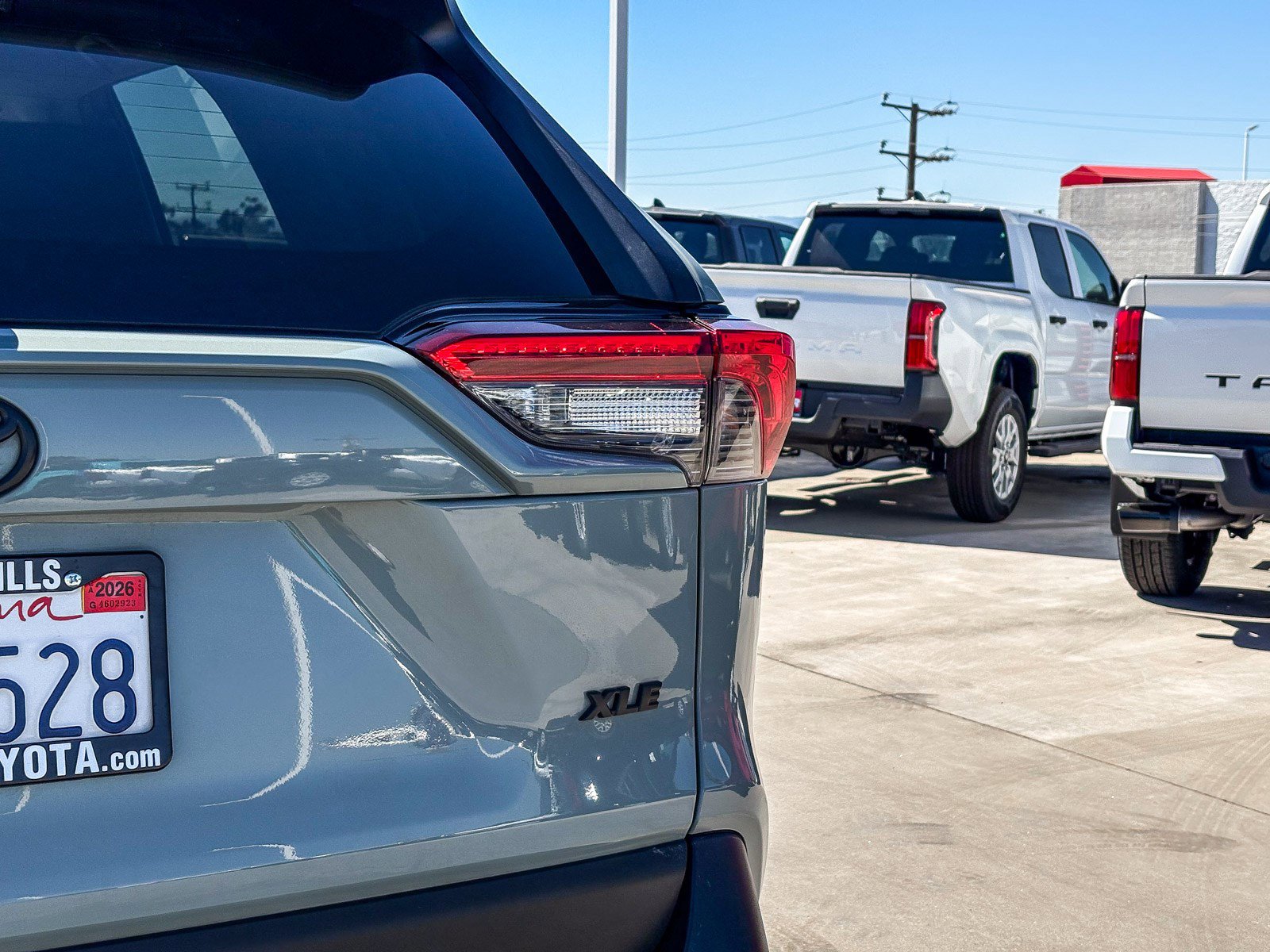 Certified 2022 Toyota RAV4 XLE Premium image 8