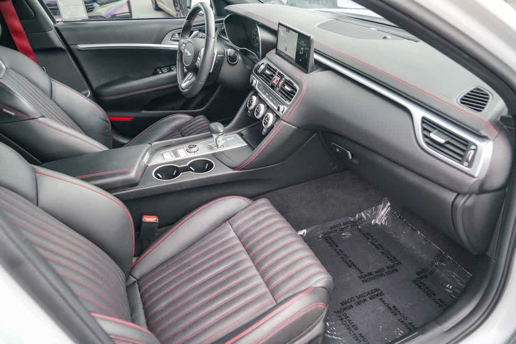 Used 2023 Genesis G70 2.0T w/ Sport Prestige Package RWD image 15