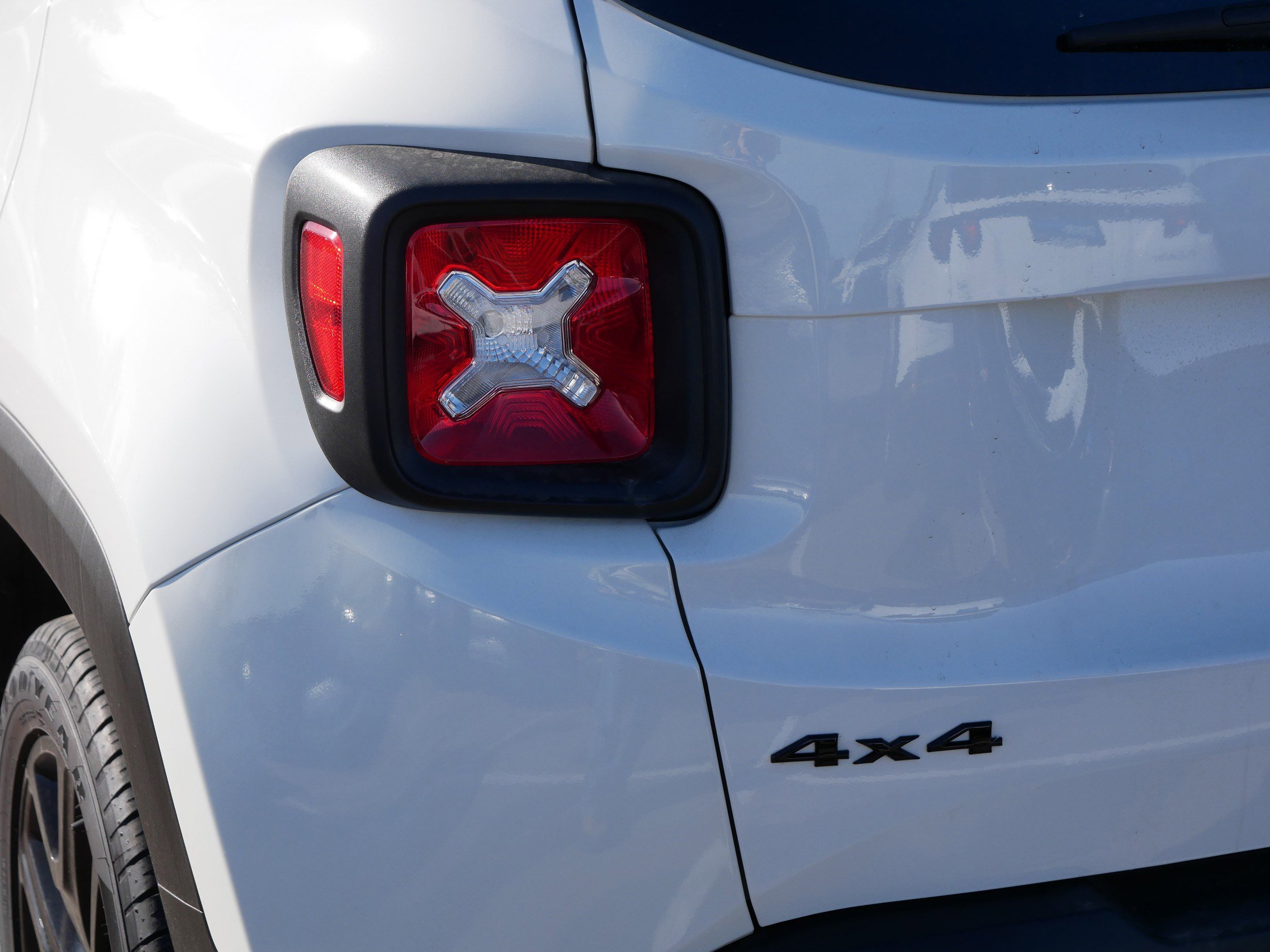 Used 2023 Jeep Renegade Altitude w/ Convenience Group I image 17