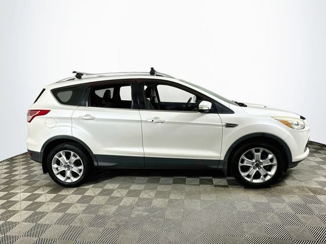 Used 2016 Ford Escape Titanium AWD/4WD image 2
