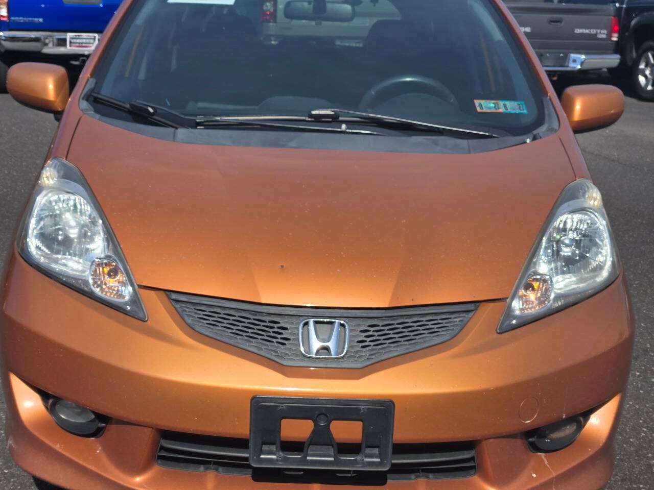 Used 2011 Honda Fit Sport image 3