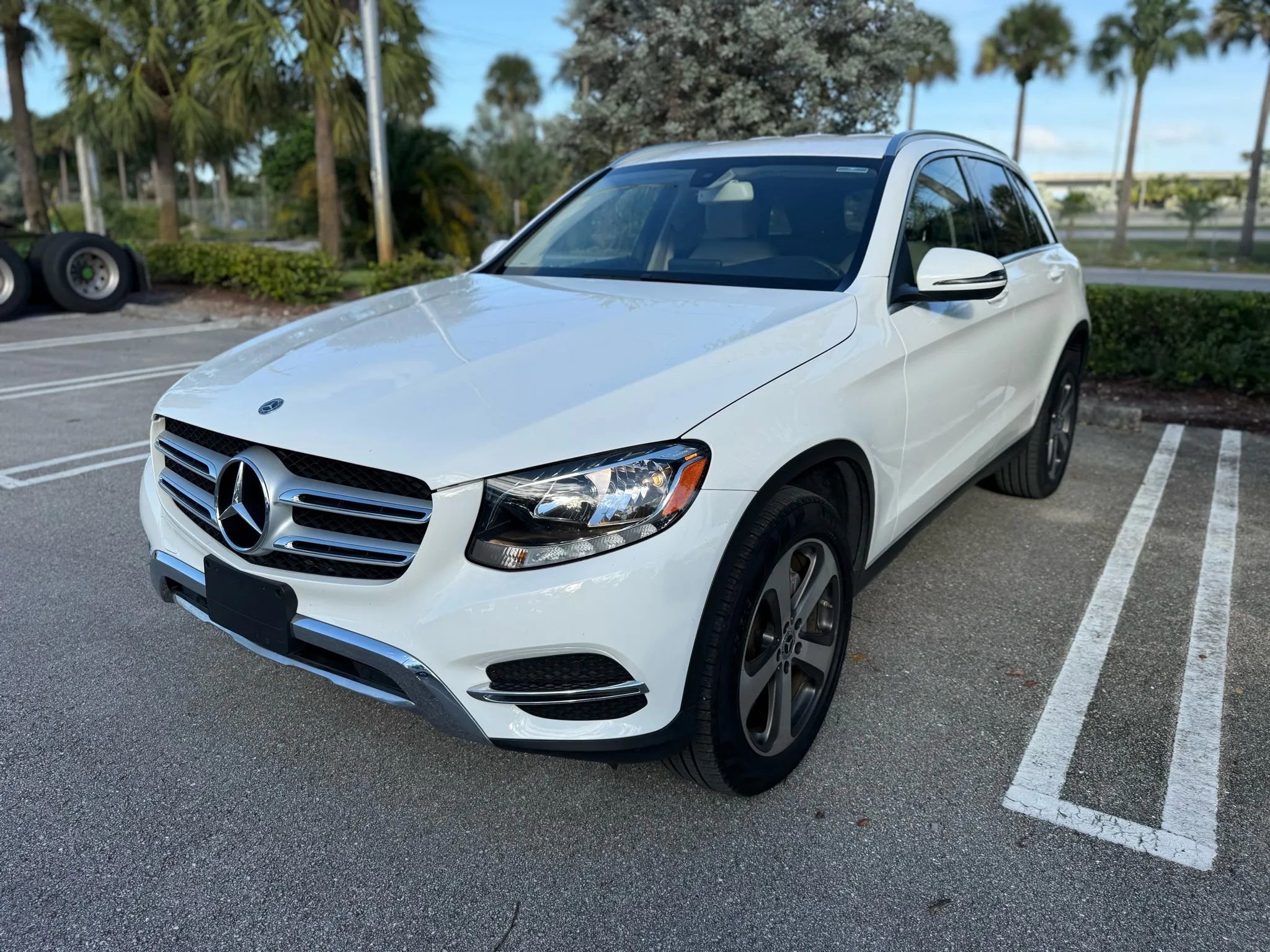 Used 2018 Mercedes-Benz GLC 300 4MATIC image 14