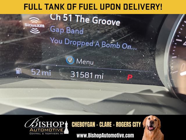 Used 2023 Buick Envision Avenir AWD/4WD image 2