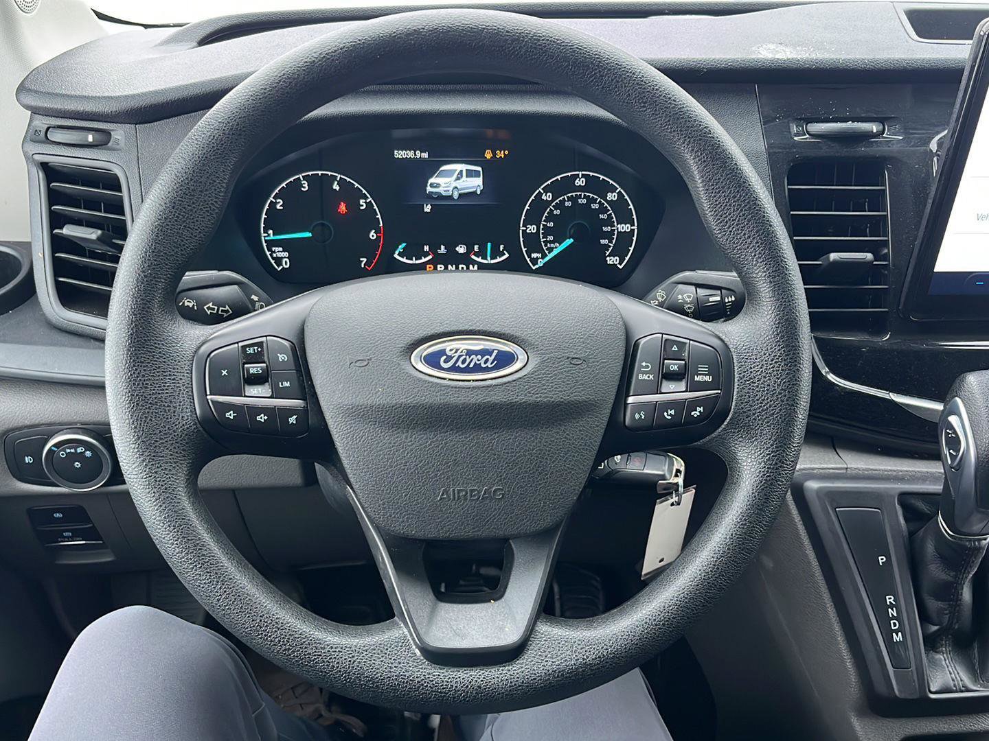 Used 2023 Ford Transit 350 XLT image 12