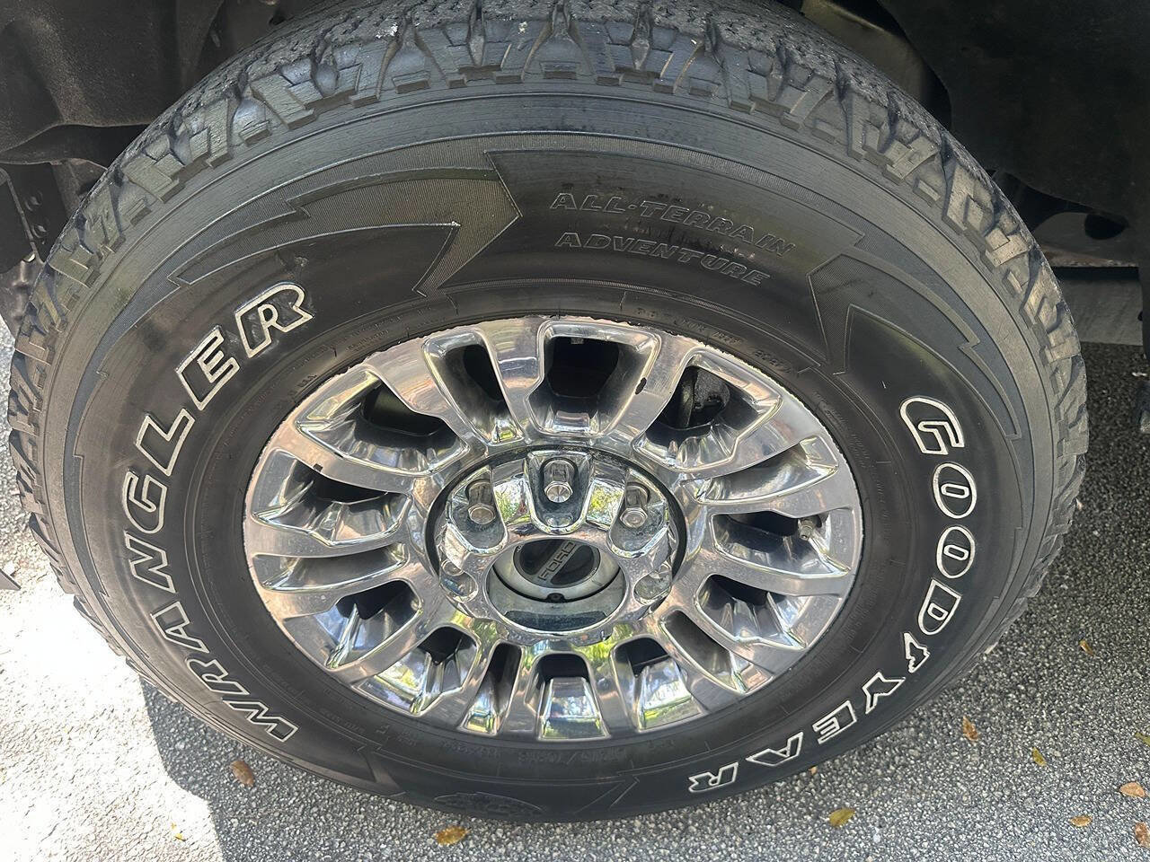 Used 2021 Ford F250 XLT w/ XLT Premium Package image 18