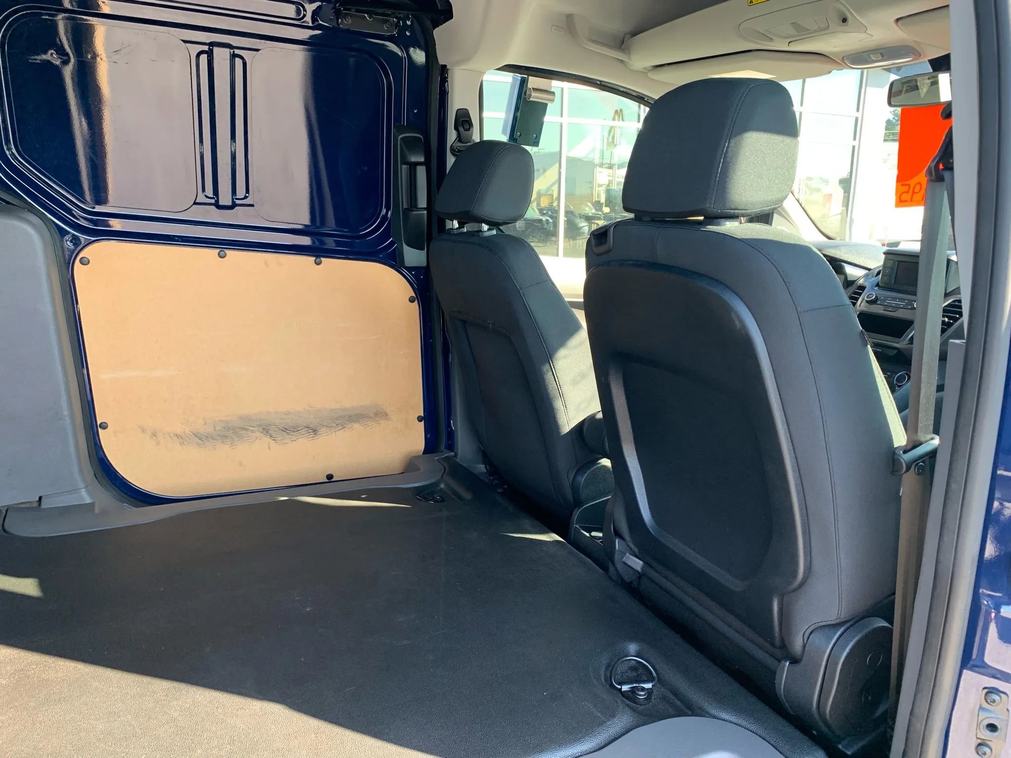 Used 2022 Ford Transit Connect XL image 28