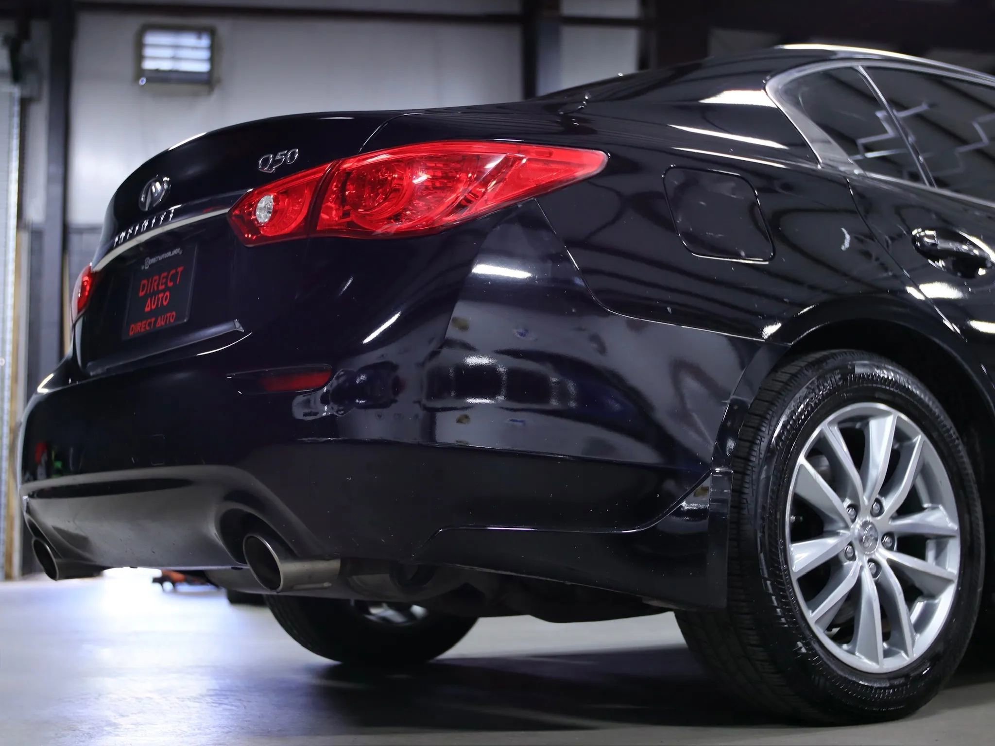 Used 2017 INFINITI Q50 Premium w/ 2.0T Premium Plus Package image 13