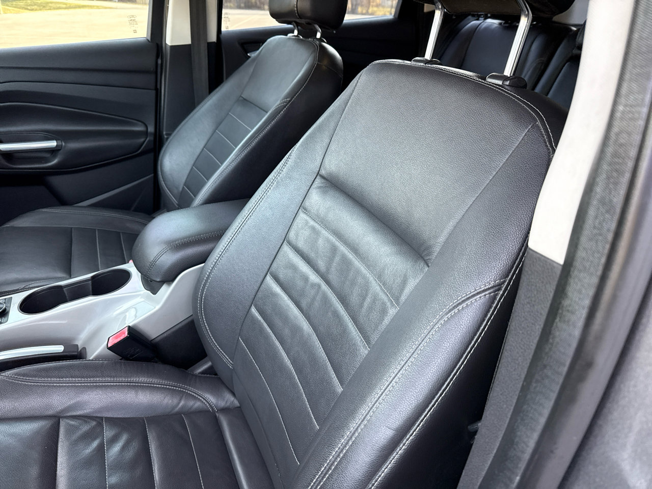 Used 2013 Ford C-MAX Energi SEL image 11