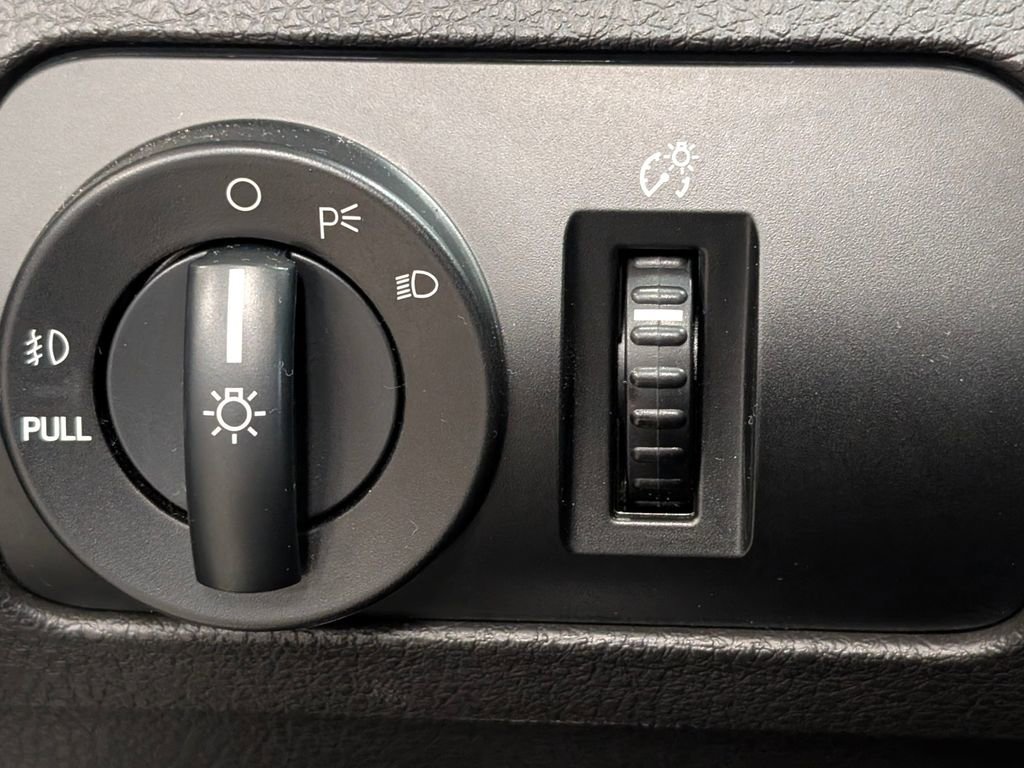 Used 2007 Ford Mustang Shelby GT500 image 23