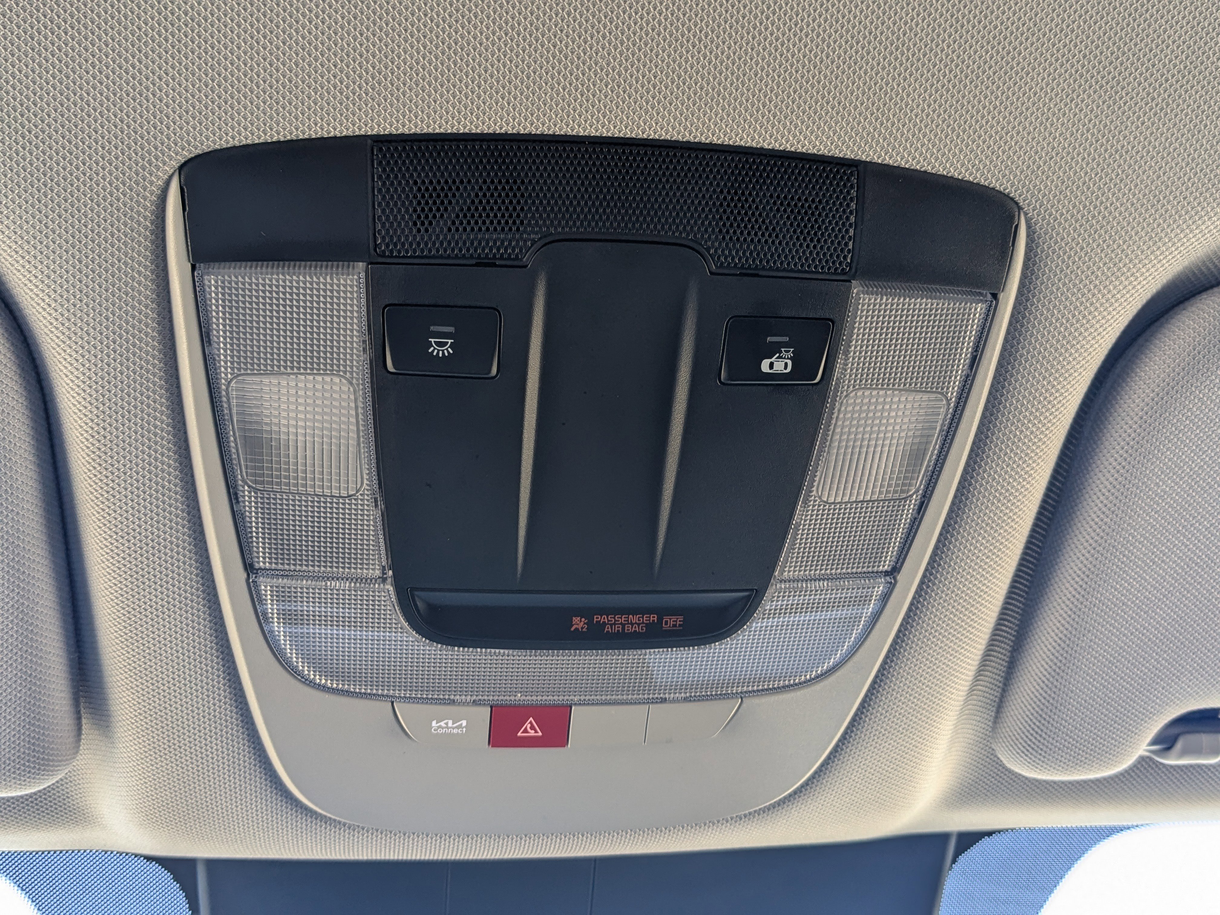 Certified 2025 Kia Sorento S image 34