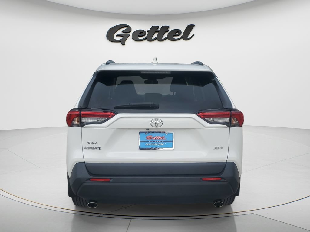 Certified 2024 Toyota RAV4 XLE FWD image 6