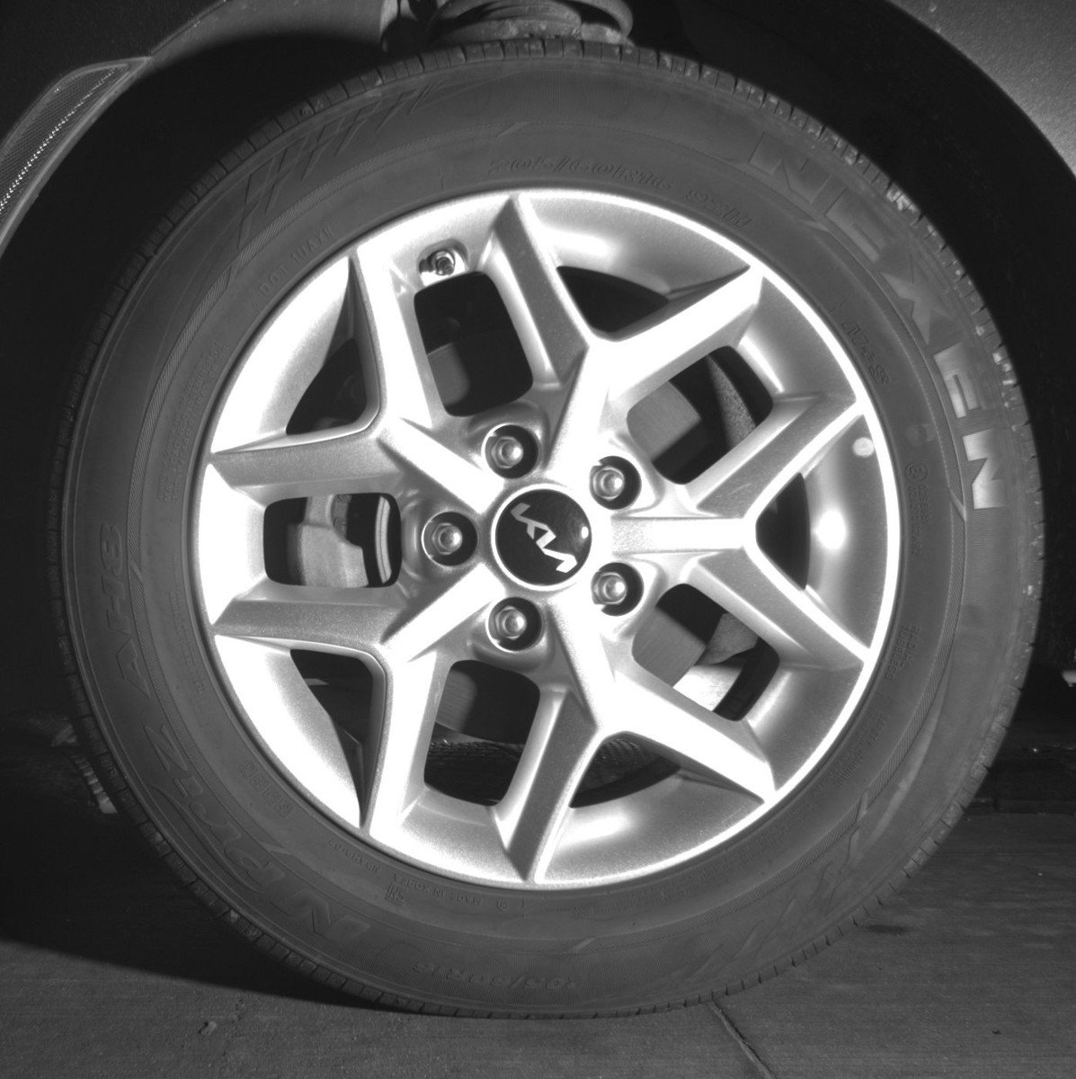 Used 2025 Kia Soul LX w/ LX Technology Package image 12