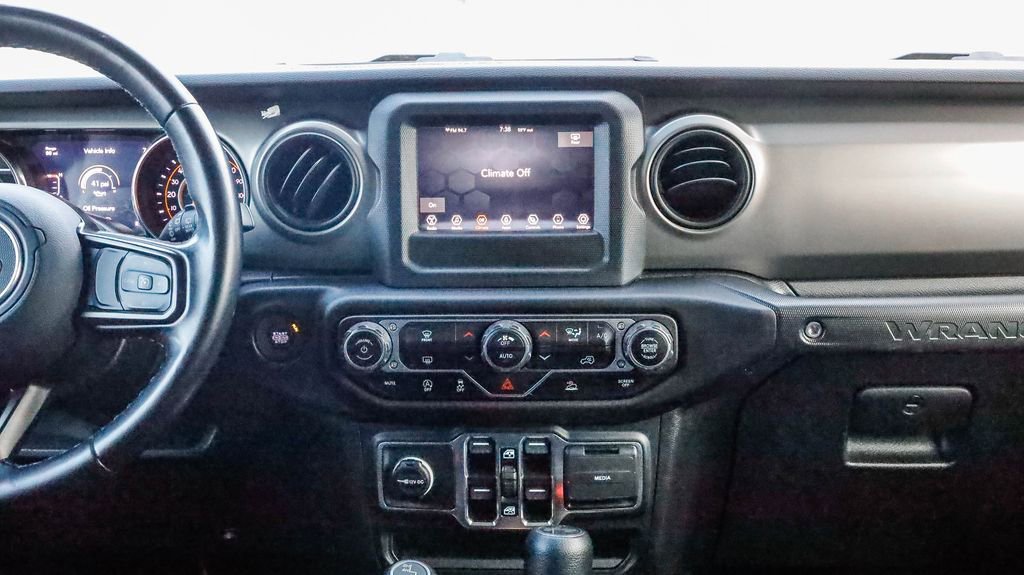 Used 2021 Jeep Wrangler Unlimited Sport image 16