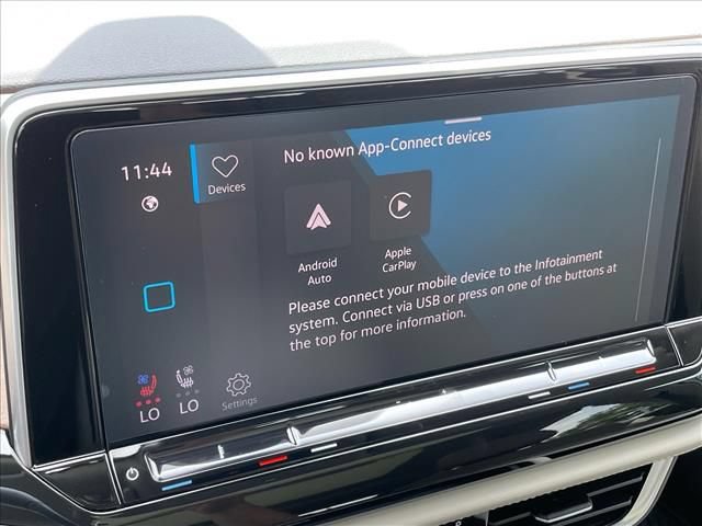 Used 2026 Volkswagen Atlas SE w/ Panoramic Sunroof Package FWD image 21
