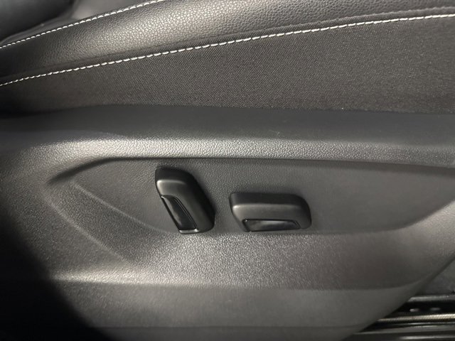 Used 2023 Volkswagen Atlas SEL R-Line image 10