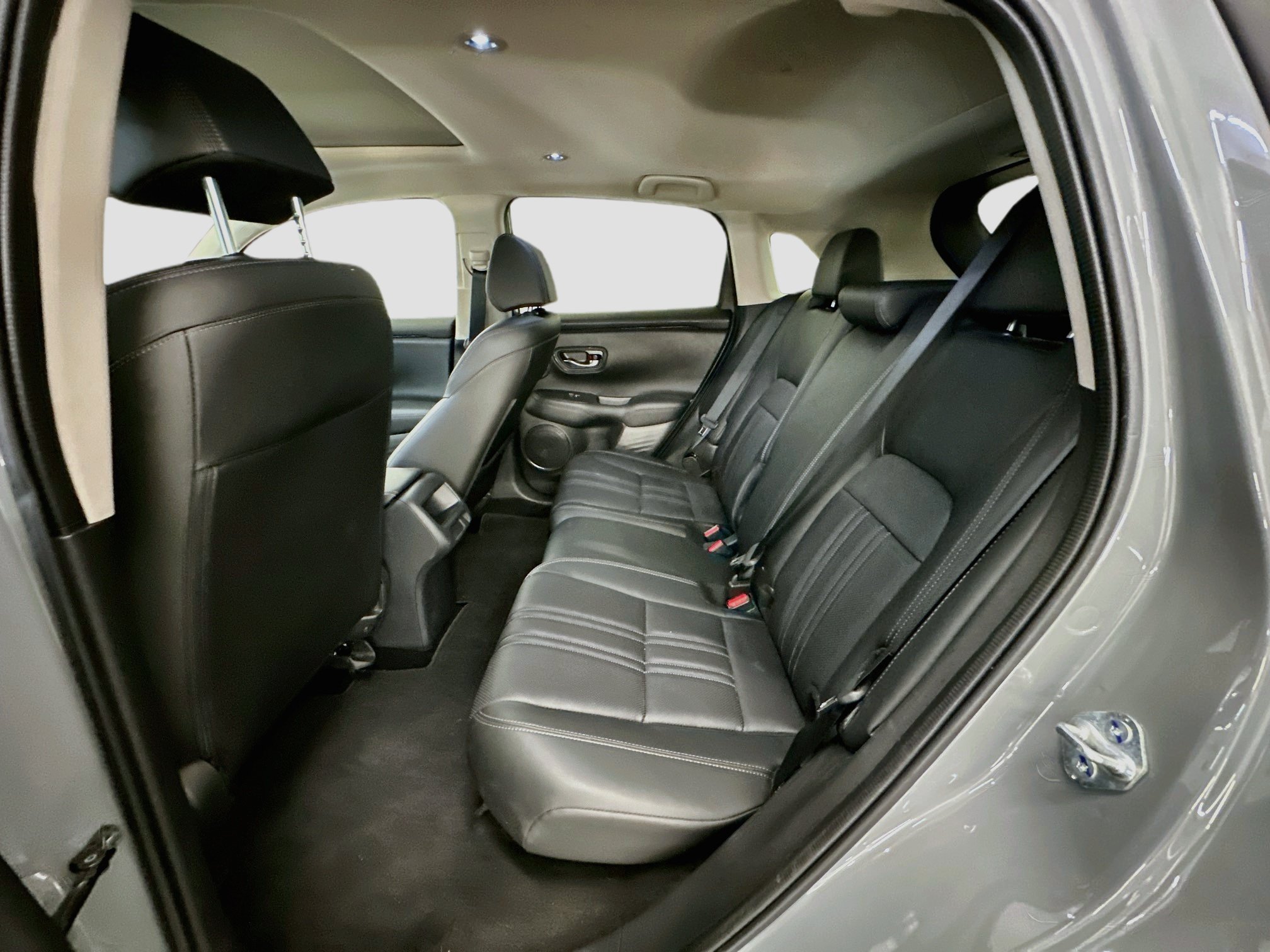 Used 2026 Honda HR-V EX-L image 29