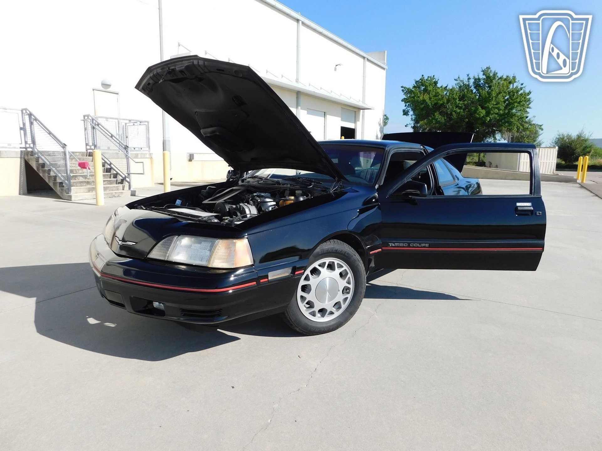 Used 1987 Ford Thunderbird RWD image 7