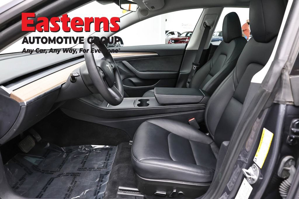 Used 2023 Tesla Model 3 Standard Range image 14