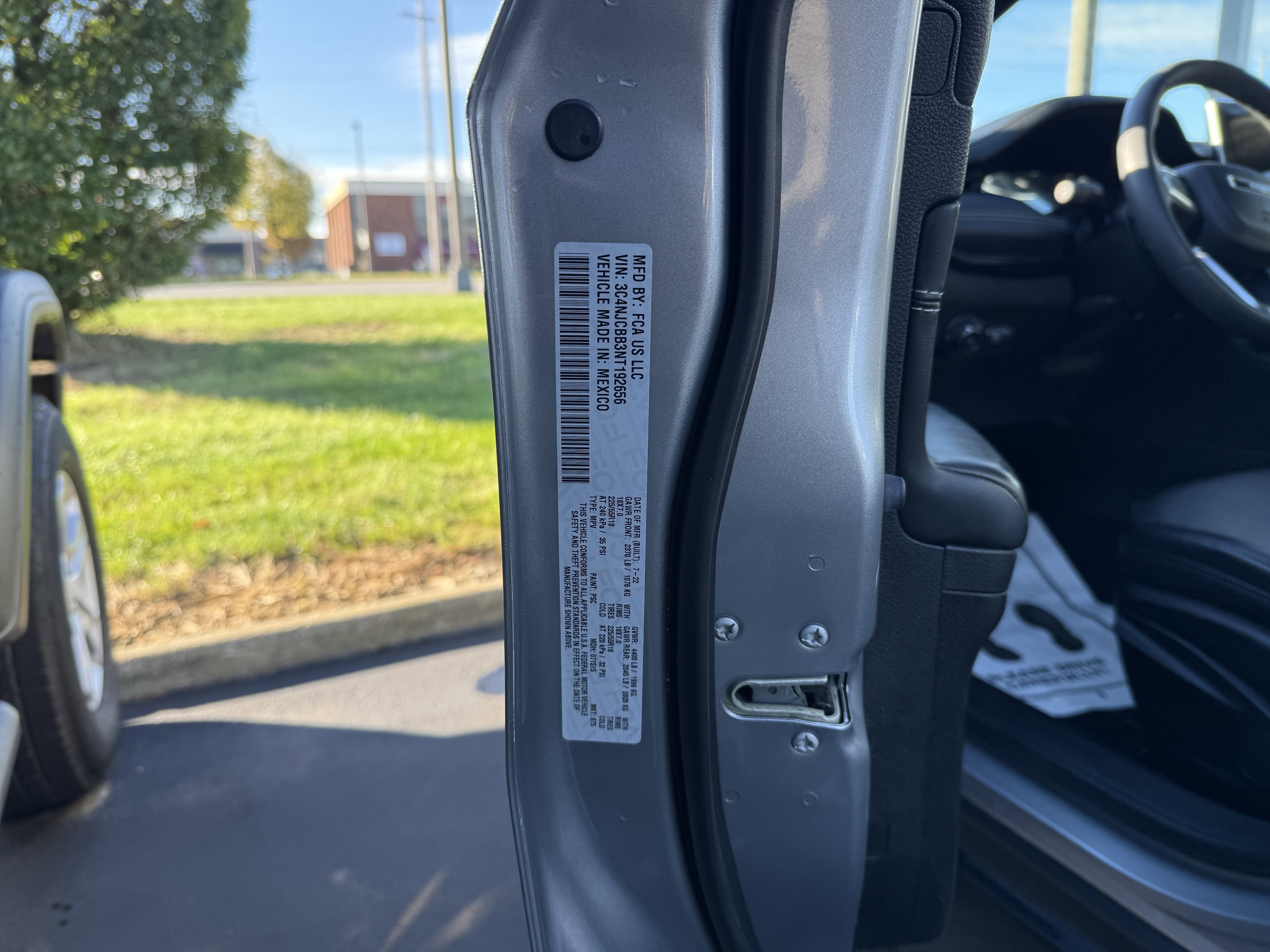 Used 2022 Jeep Compass Altitude image 30