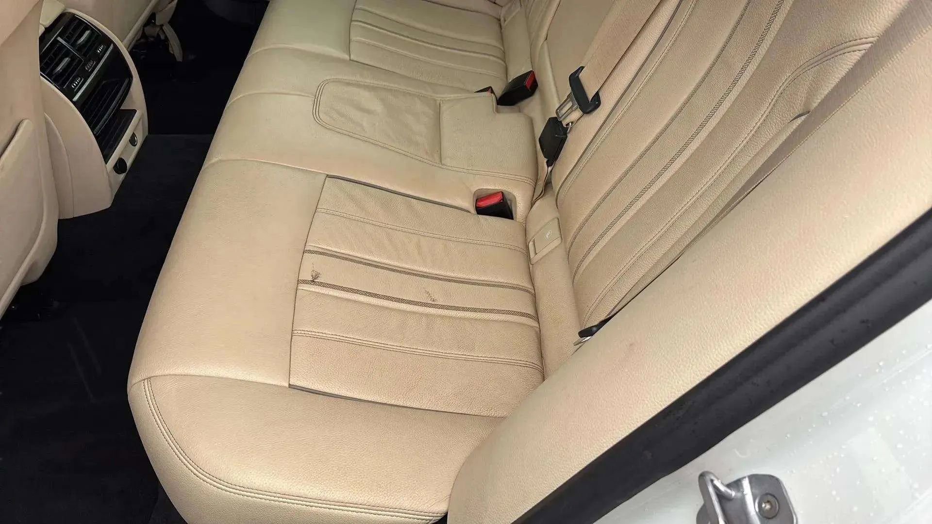 Used 2019 BMW 530i w/ Convenience Package image 16