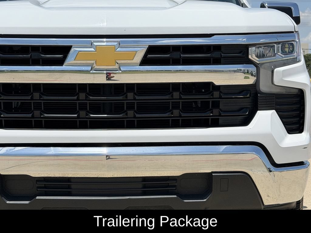 Used 2025 Chevrolet Silverado 1500 LT RWD image 4