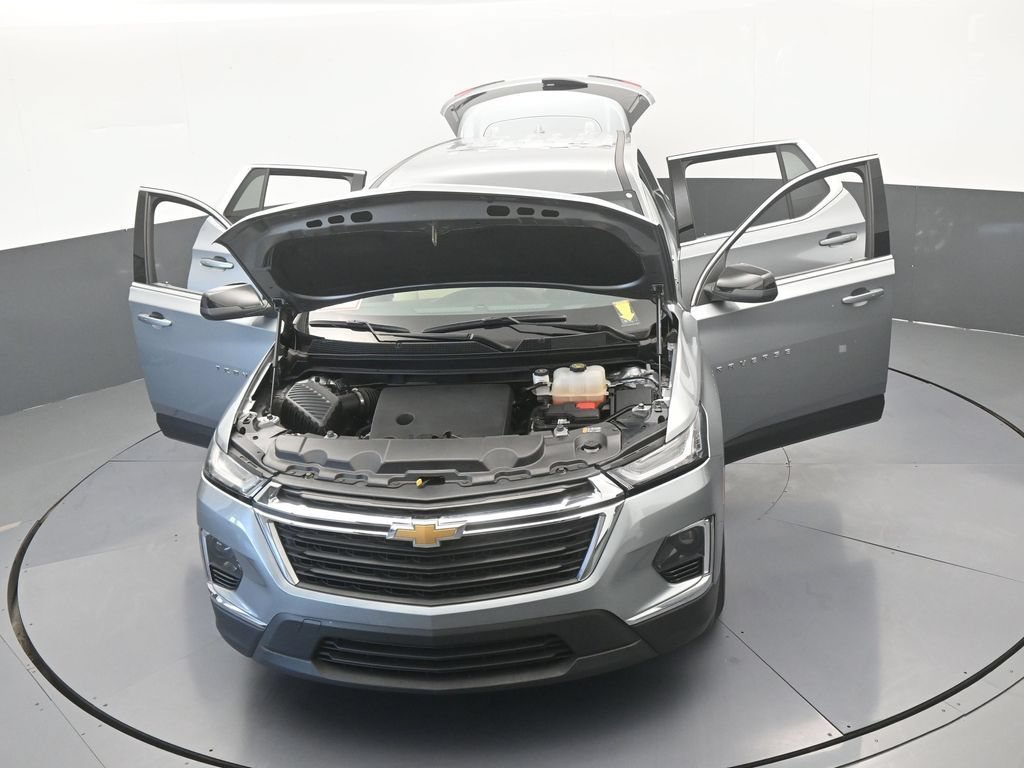 Used 2023 Chevrolet Traverse LS FWD image 67