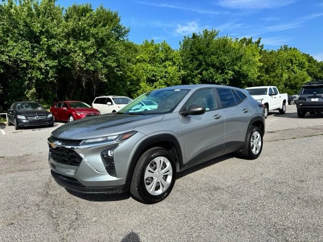 Used 2024 Chevrolet Trax LS