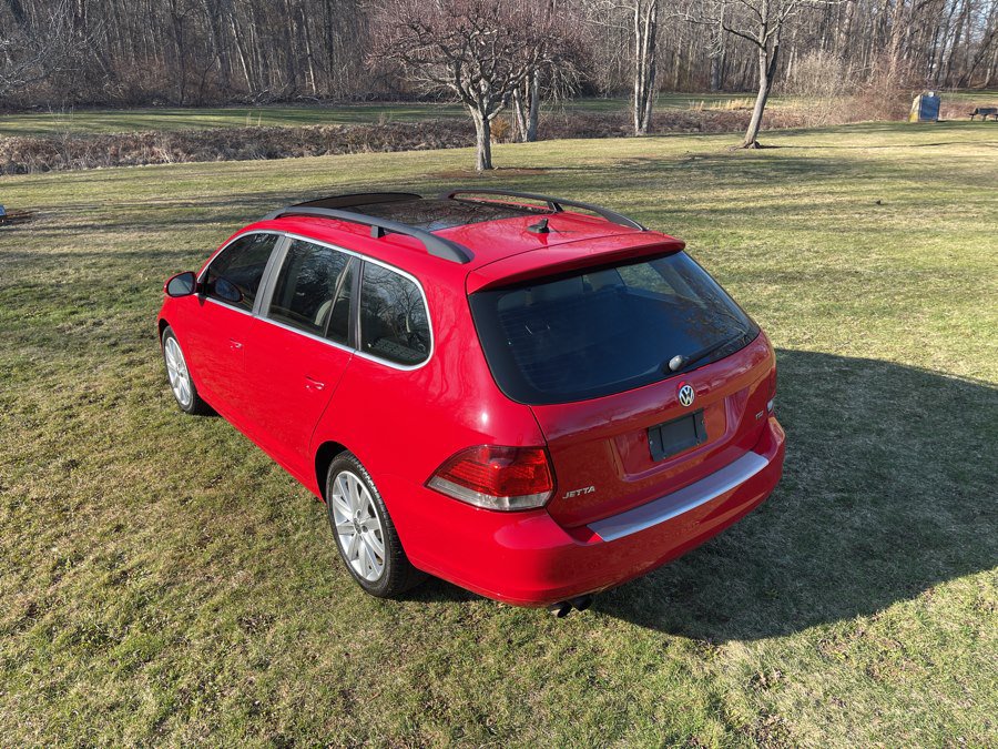 Used 2013 Volkswagen Jetta TDI FWD image 10