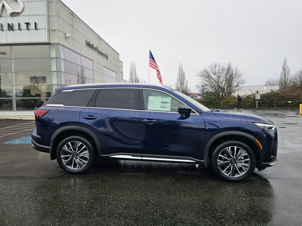 New 2026 INFINITI QX60 Luxe w/ Cargo Package image 8