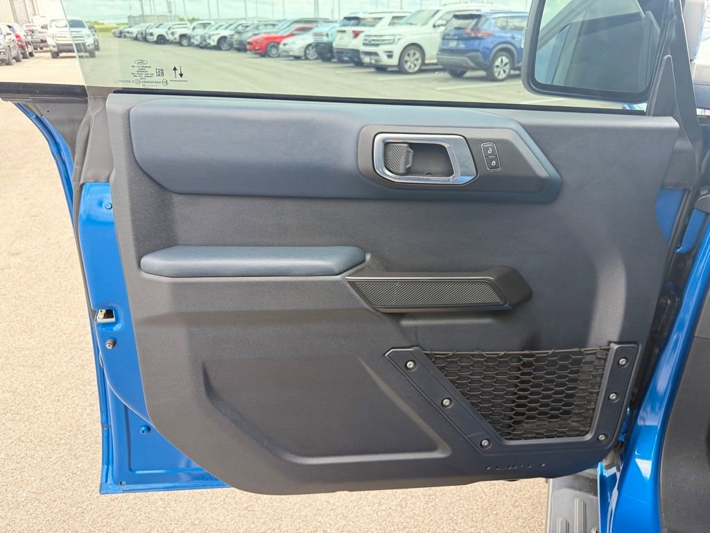 Used 2024 Ford Bronco Outer Banks image 7