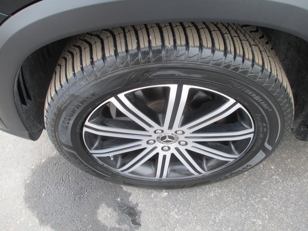 Used 2024 Mercedes-Benz GLE 350 4MATIC image 13