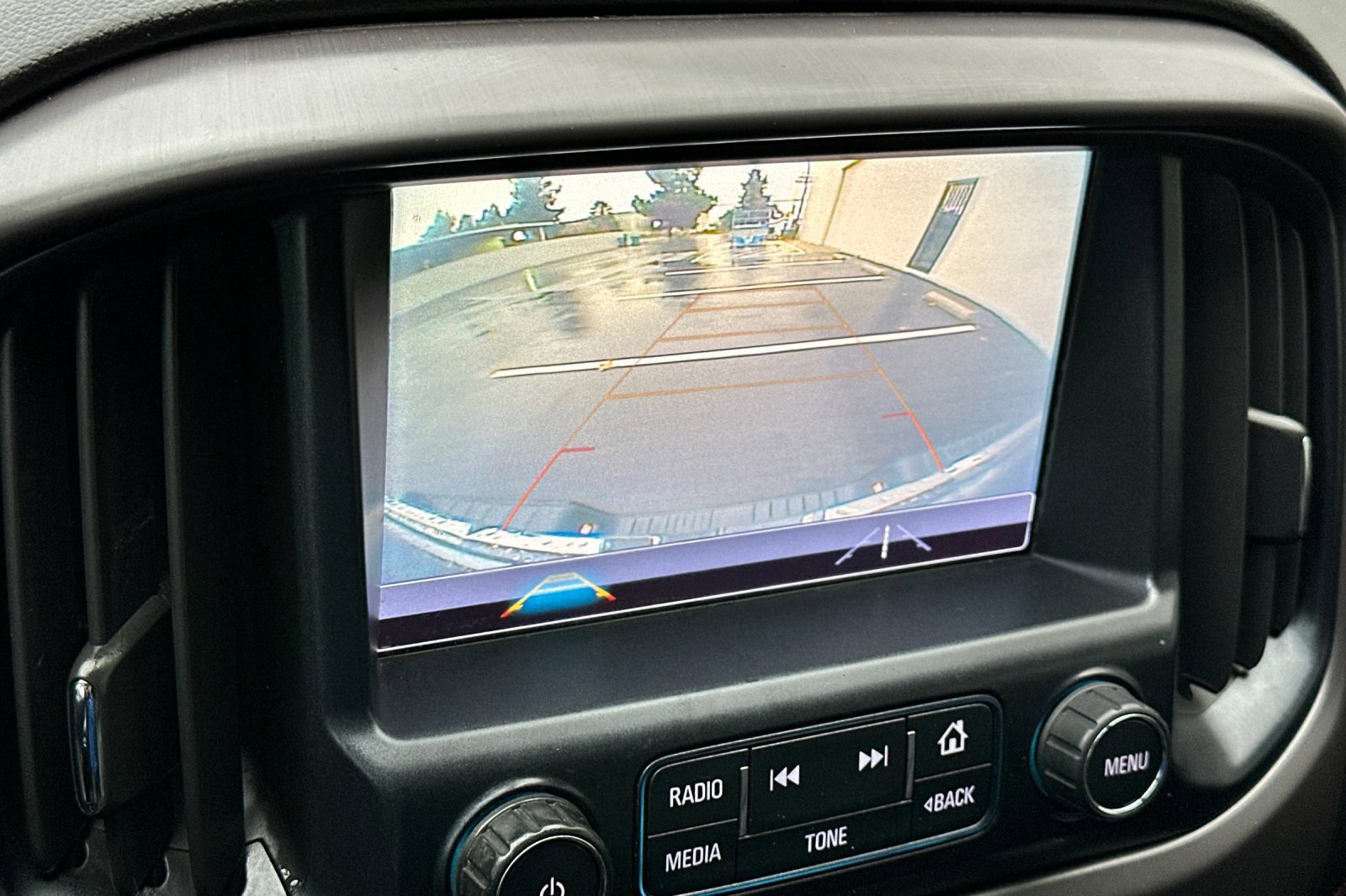 Used 2018 GMC Canyon All Terrain image 25