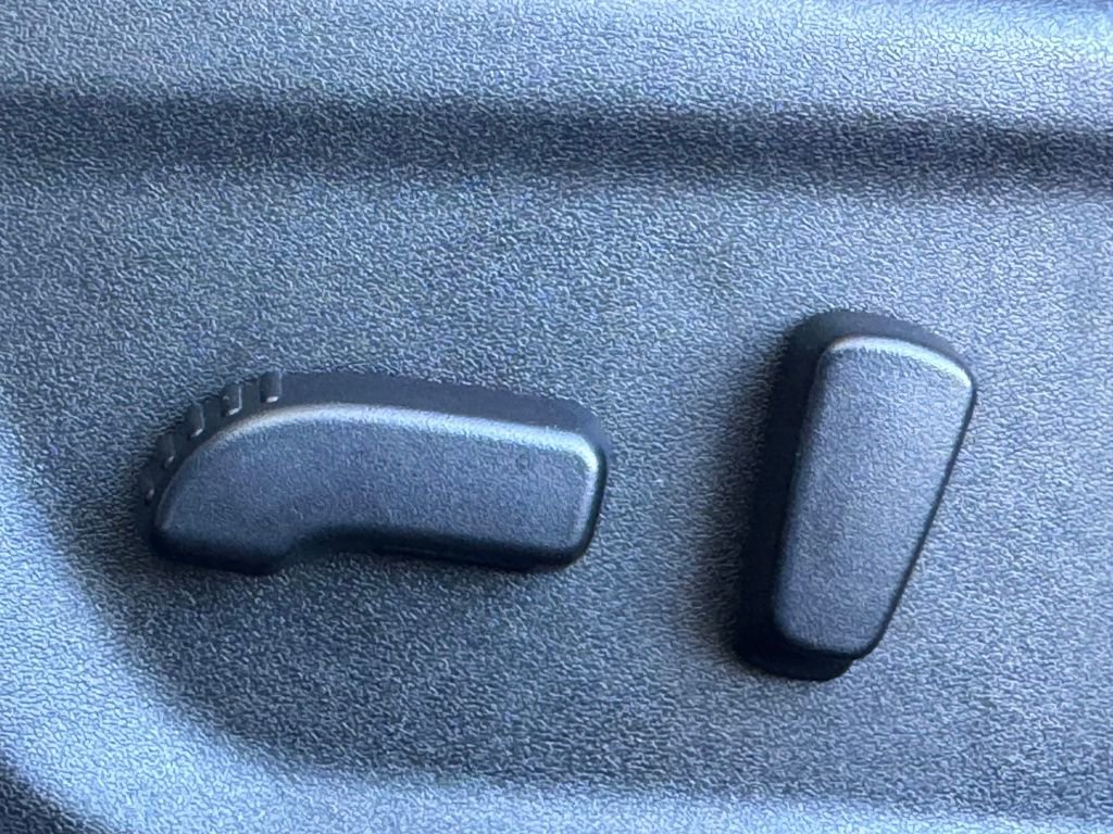 Used 2024 Nissan Altima 2.5 SR image 19