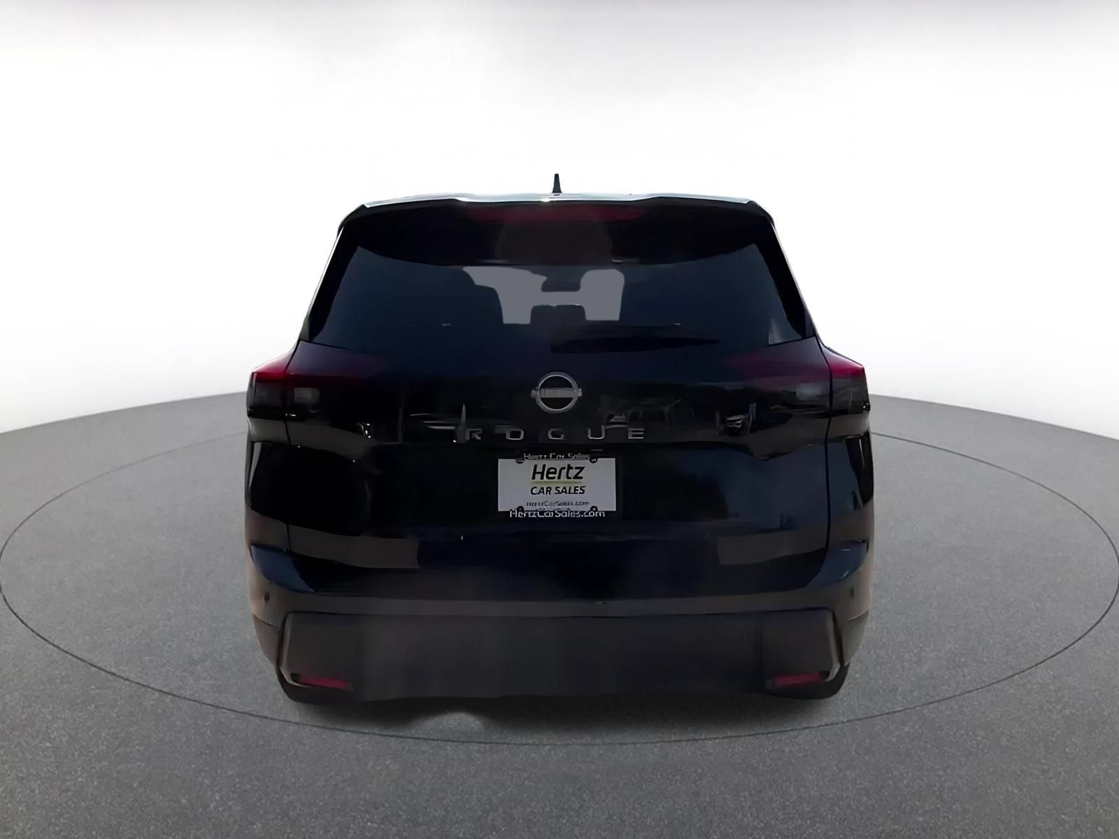 Used 2025 Nissan Rogue SV FWD image 11