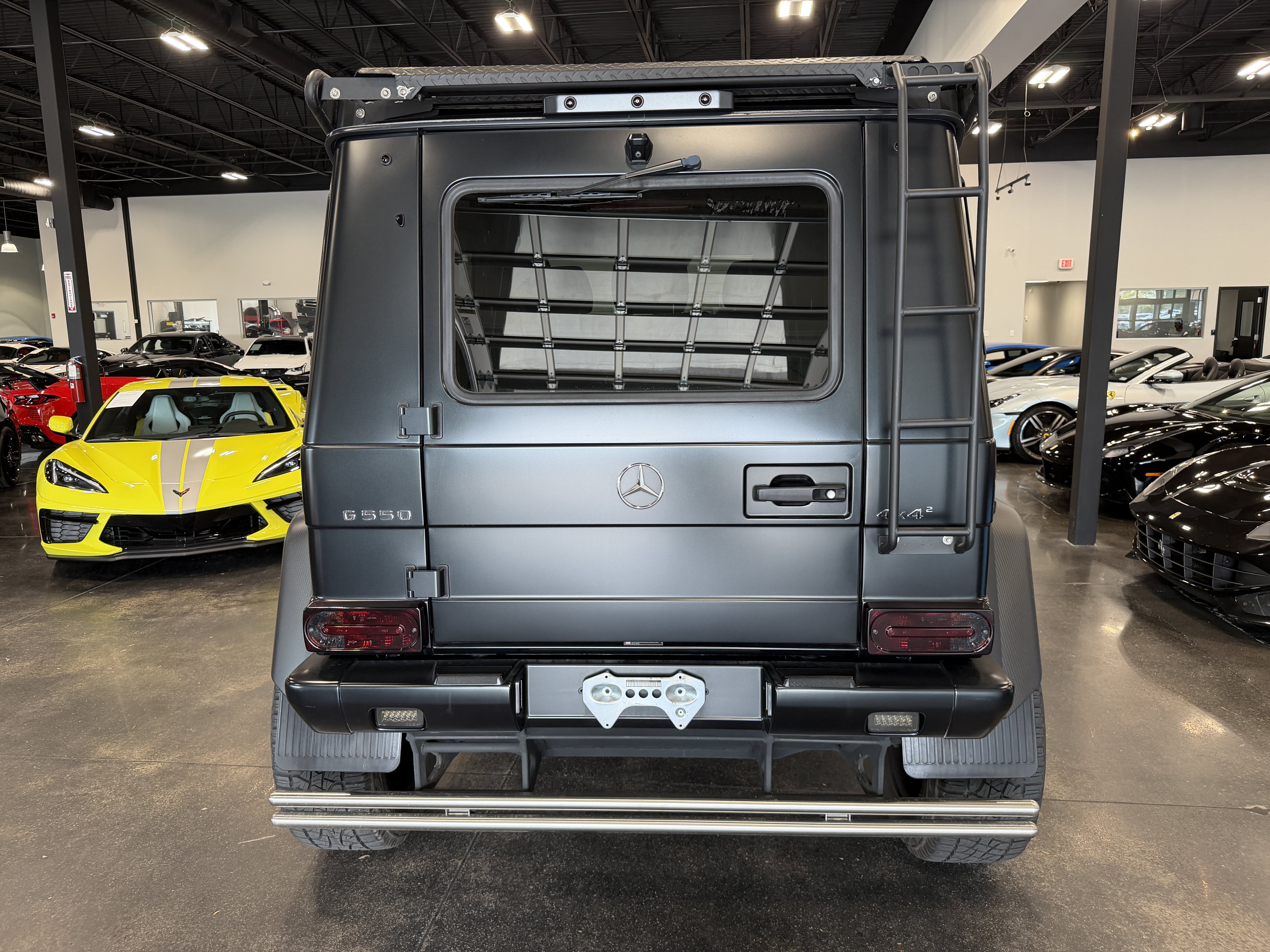 Used 2018 Mercedes-Benz G 550 Squared image 6