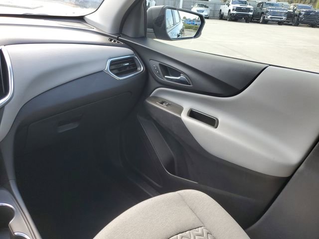 Used 2024 Chevrolet Equinox LS w/ LS Convenience Package image 9