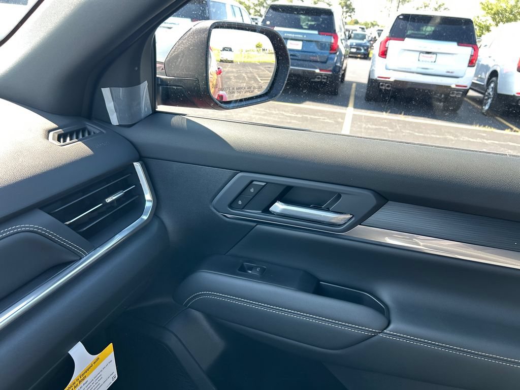 New 2027 GMC Terrain Elevation w/ Black Edition AWD/4WD image 28